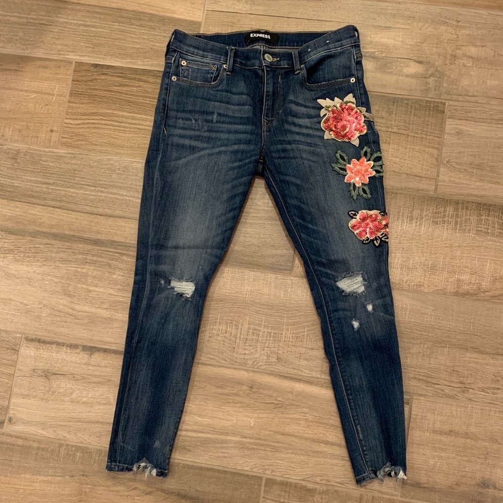Brand New Distressed Express Jeans